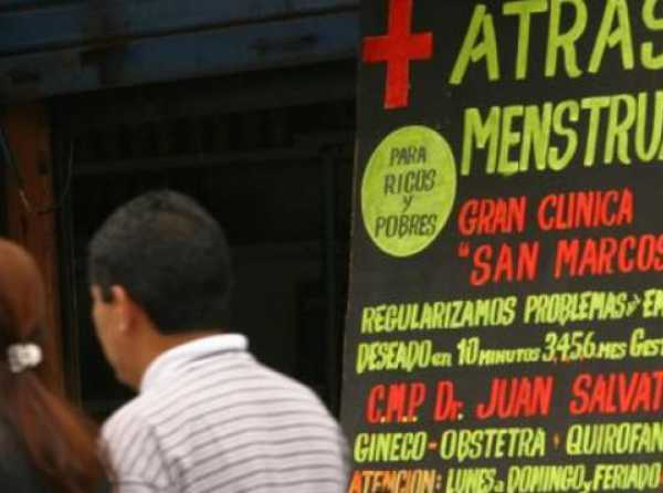 Aborto y ficci&oacute;n jur&iacute;dica