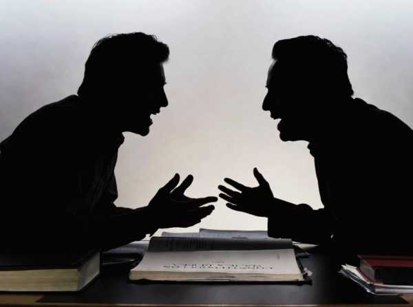 M&aacute;s me pegas, &iquest;m&aacute;s te quiero o m&aacute;s te odio?