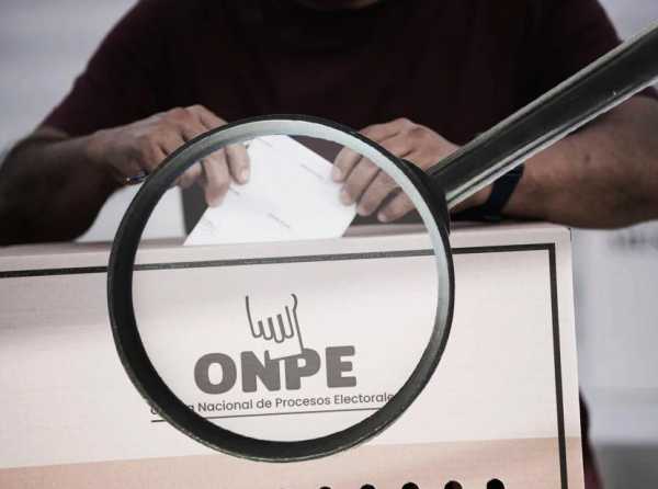 La democracia est&aacute; bajo asedio 