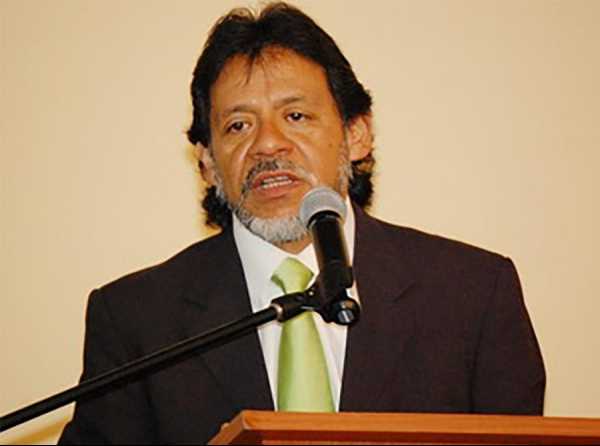 C&eacute;sar Guti&eacute;rrez Pe&ntilde;a: analista clave del sector energ&eacute;tico