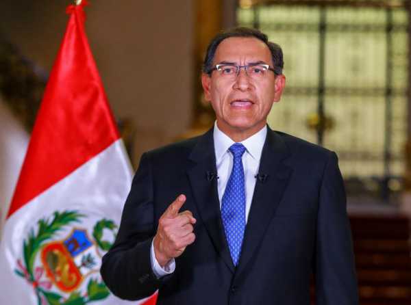Vizcarra va a la guerra, pero el Per&uacute; exige convergencias