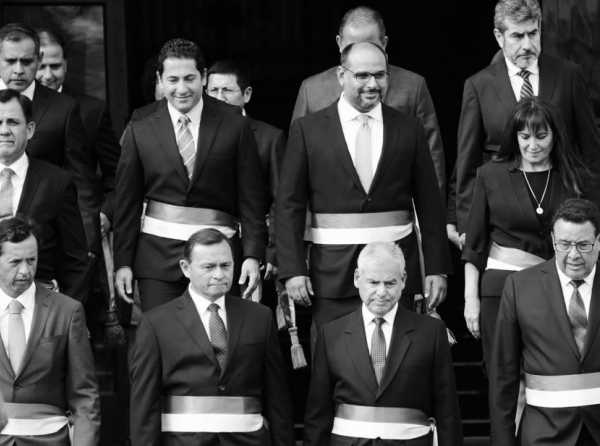 &iquest;El Gabinete de dos alas se entrampar&aacute;?