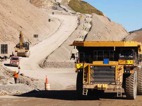 T&iacute;a Mar&iacute;a y el Corredor Minero del Sur