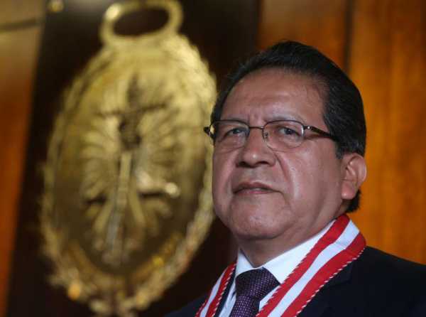 Fiscales en pie de guerra
