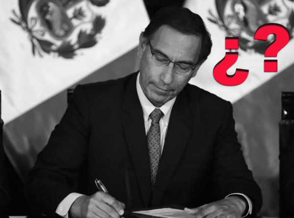 Vizcarra solo en el escenario