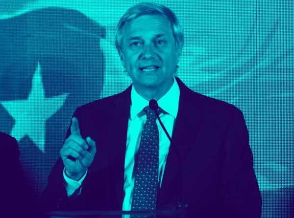 José Antonio Kast en terreno abrupto