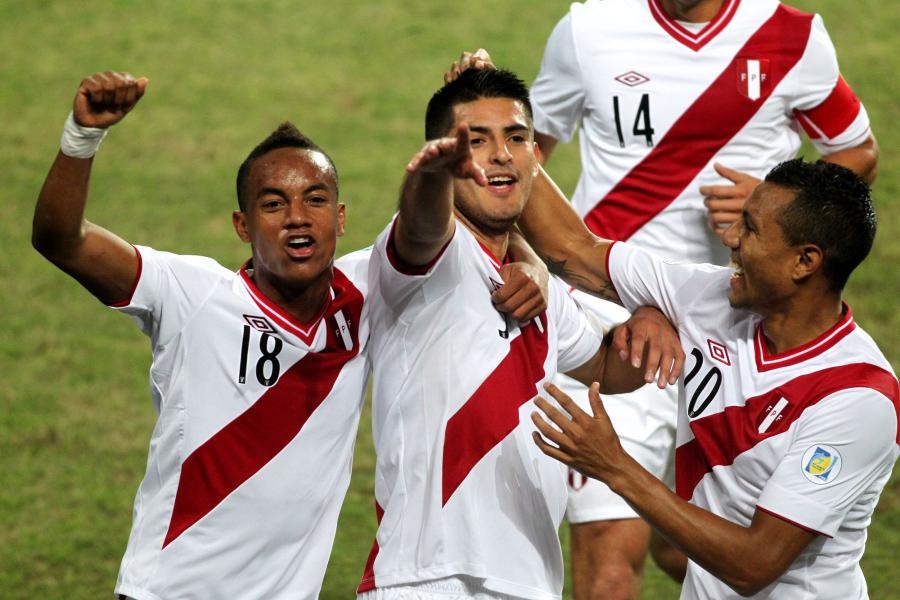 F&uacute;tbol, coyuntura, pol&iacute;tica y estupidez