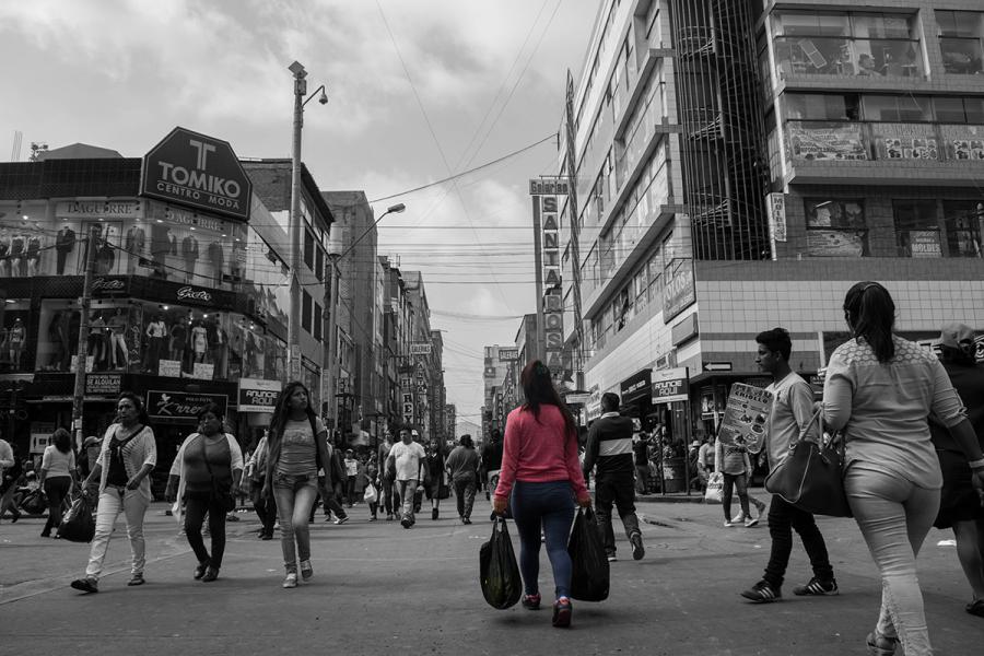 ¡Gamarra en caída libre!