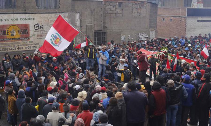 ¡Fuera antimineros de La Oroya!
