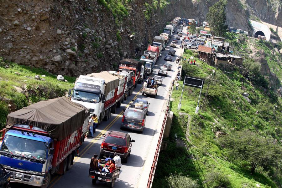 La utopía de la carretera central