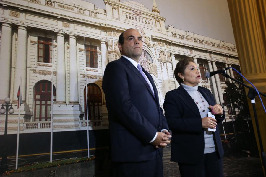 ¡Unidad Nacional frente al desastre!