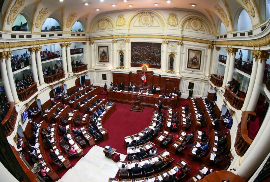 A disolver el Legislativo, ¿no?