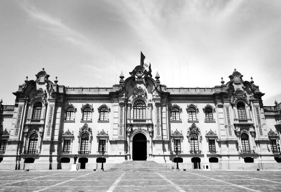 Nos siguen contando el mismo cuento