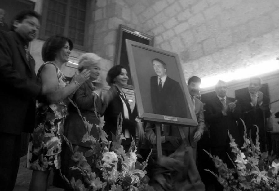 Un fil&oacute;sofo oculto en Arequipa