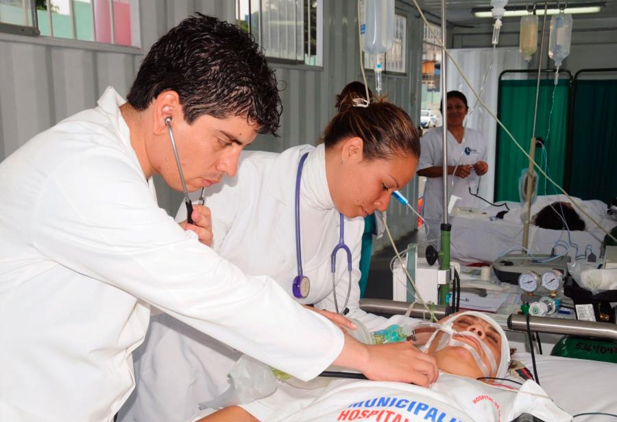 Minsa propicia maltrato de usuarios contra médicos