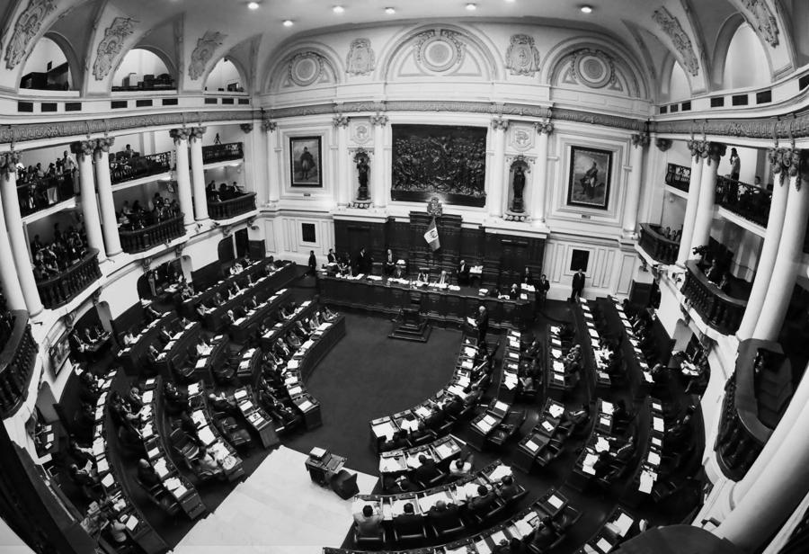 Quitarle el poder al Congreso (II)