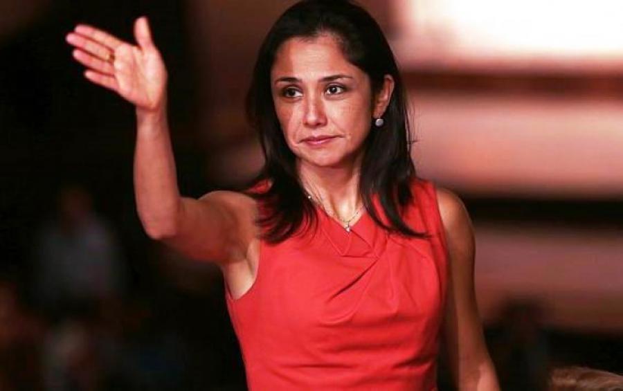 La Vendetta de Nadine contra Mar&iacute;a Elena Llanos