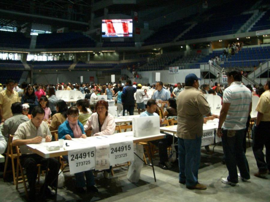 Electorado en t&oacute;mbola