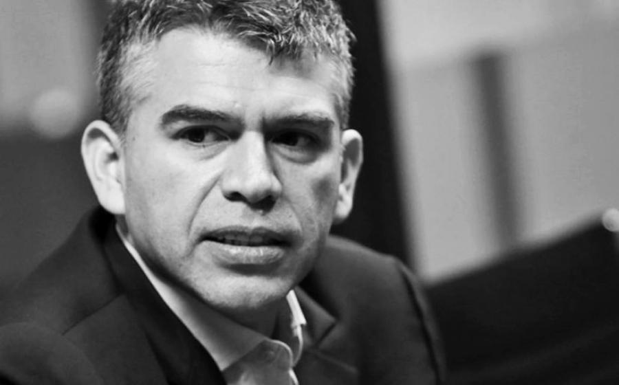 Guzm&aacute;n contra el JNE