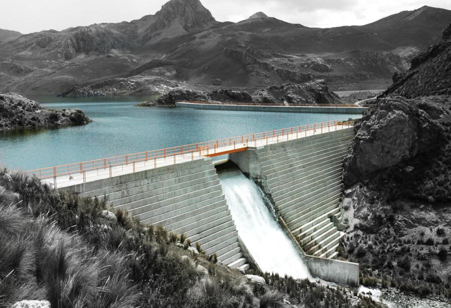 Antimineros en contra del agua