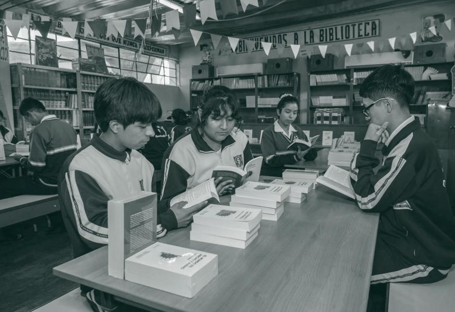 Más de 140,000 libros se distribuirán a los estudiantes peruanos
