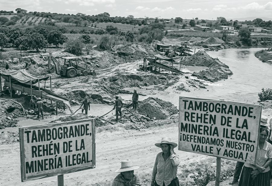 Tambogrande, reh&eacute;n de la miner&iacute;a ilegal