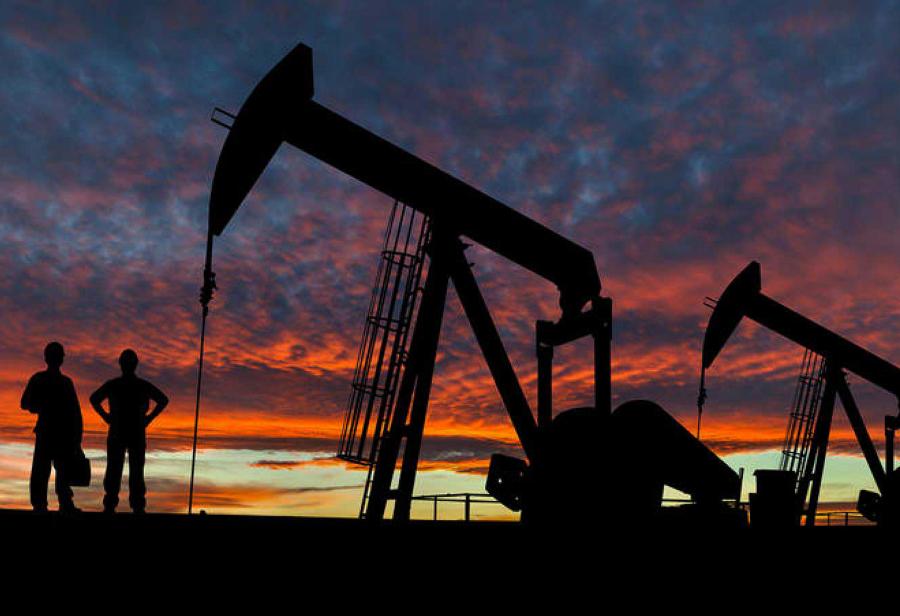 Izquierda ataca producción petrolera