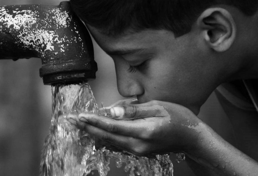 ¿Hasta cuándo pobres sin agua potable?