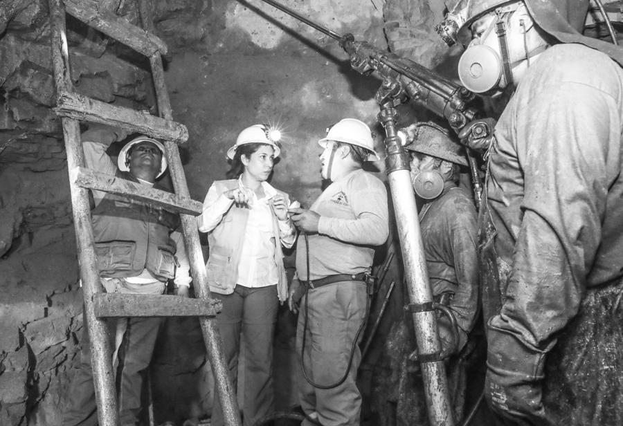 Antimineros cambian de discurso