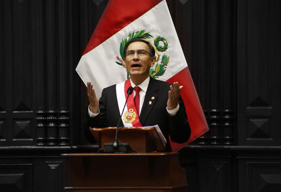 En "democracia plebiscitaria", gana el m&aacute;s populista