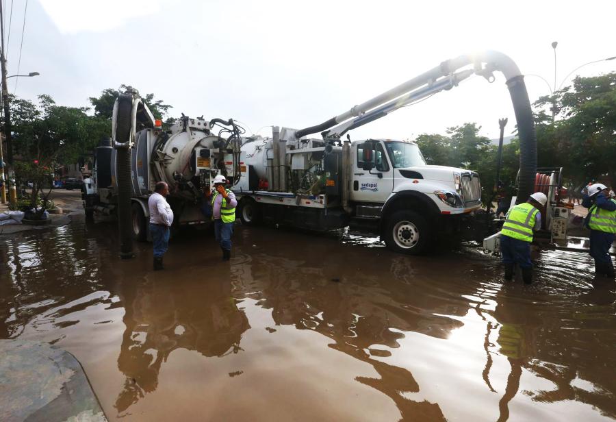 &iexcl;Emergencia sanitaria en San Juan Lurigancho!