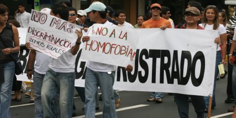 &ldquo;Hom&oacute;fobo&rdquo;, &iexcl;c&aacute;llate!