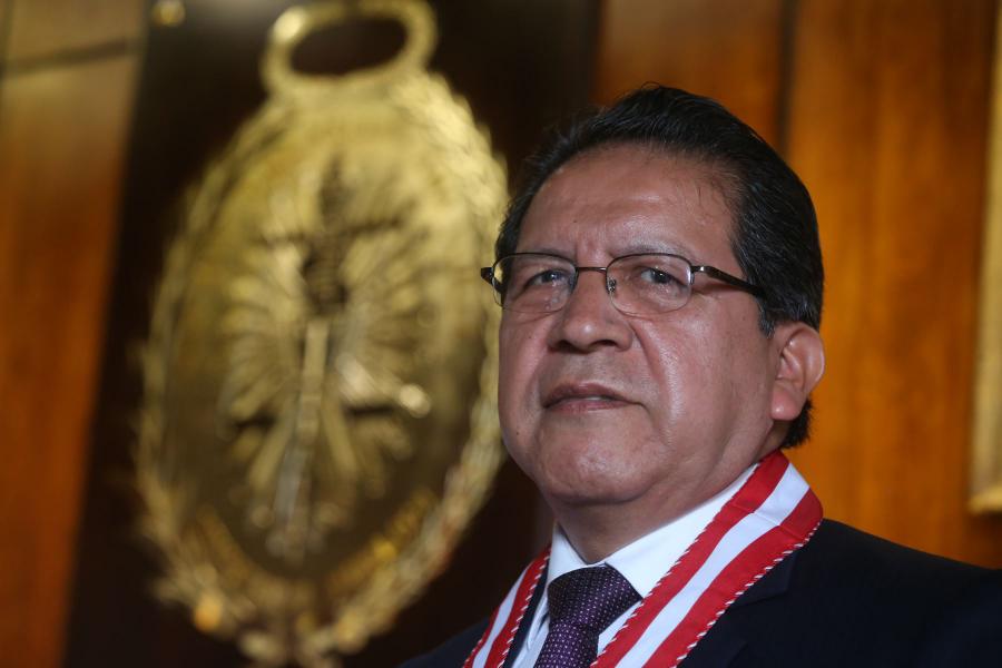 Fiscales en pie de guerra